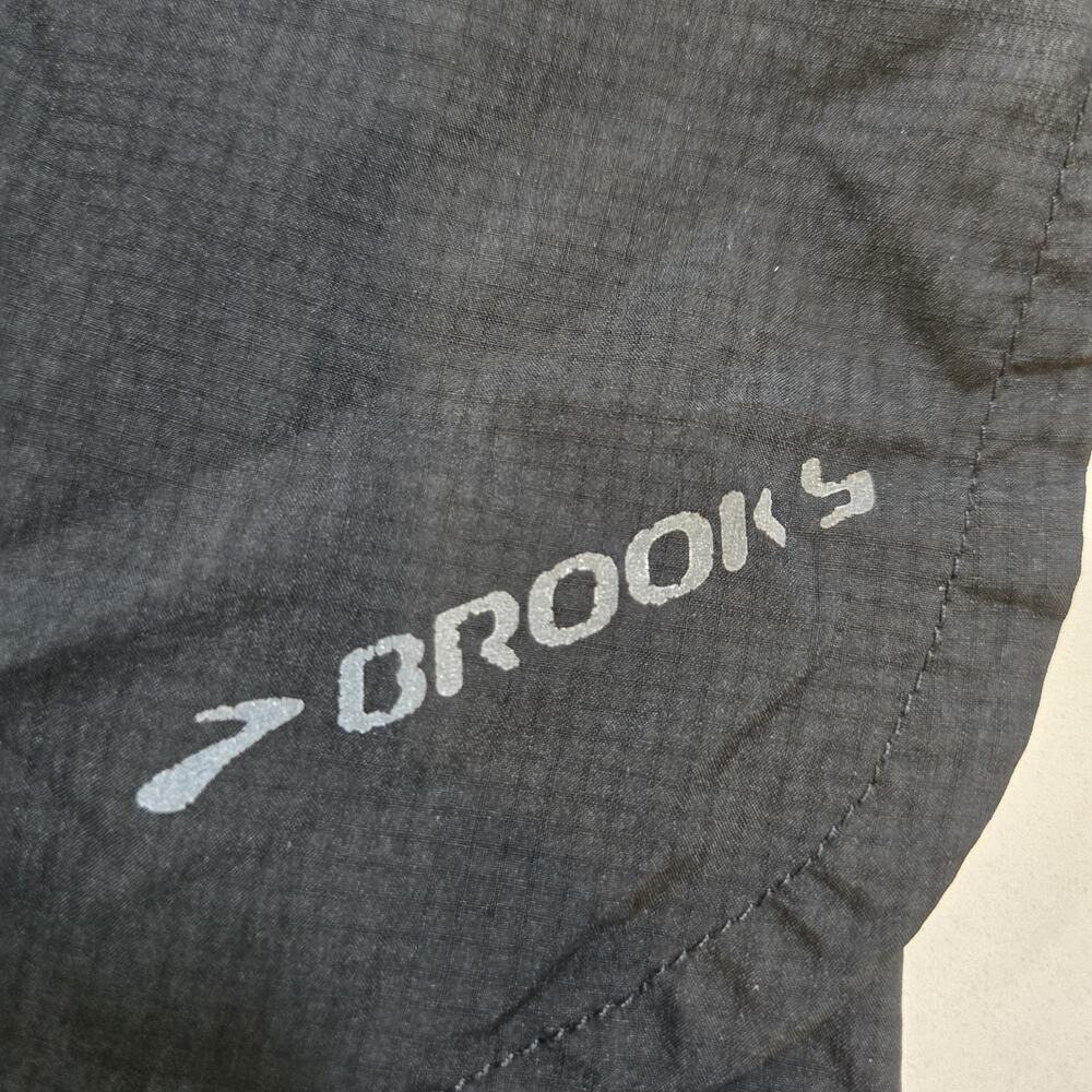 Brooks Running Shorts Womens‎ Black Neon Lined Athletic Running Shorts - Picture 8 of 10